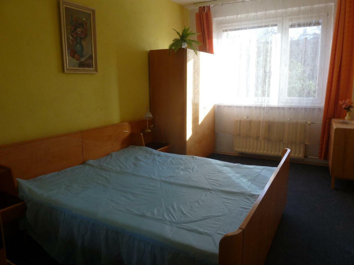 Apartman Klasterni Ceska Lipa Luaran gambar